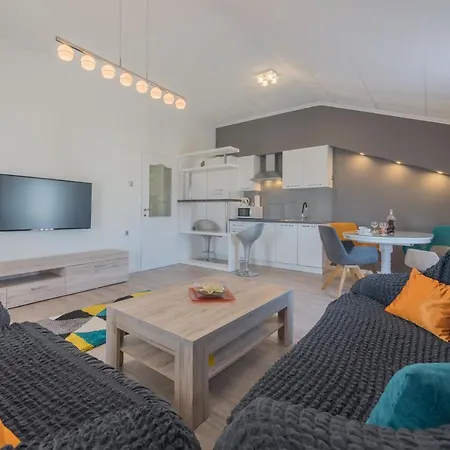 Nena Apartmani Vir Exterior photo